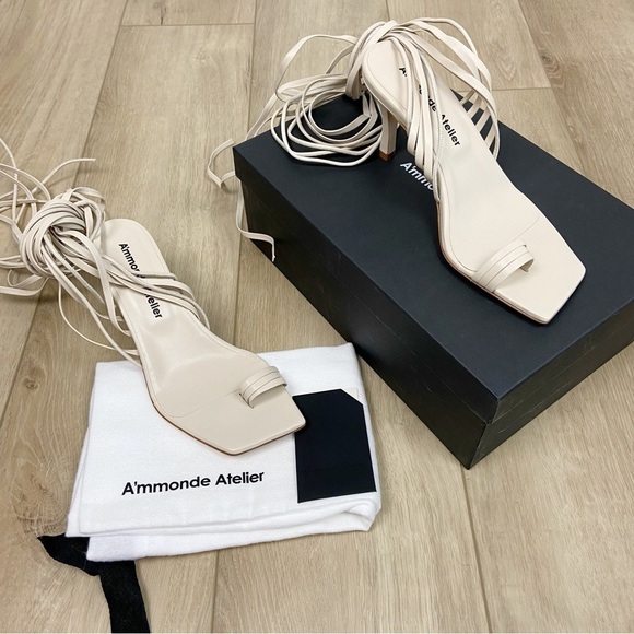 A’mmonde Atelier Aria 75 Multi Strap in Ivory - Picture 2 of 10